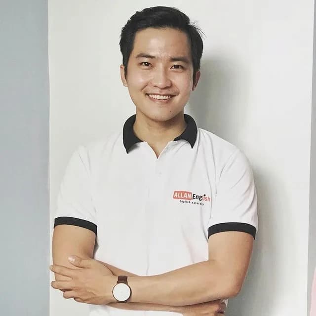 Giáo viên Mr. Allan Tran
